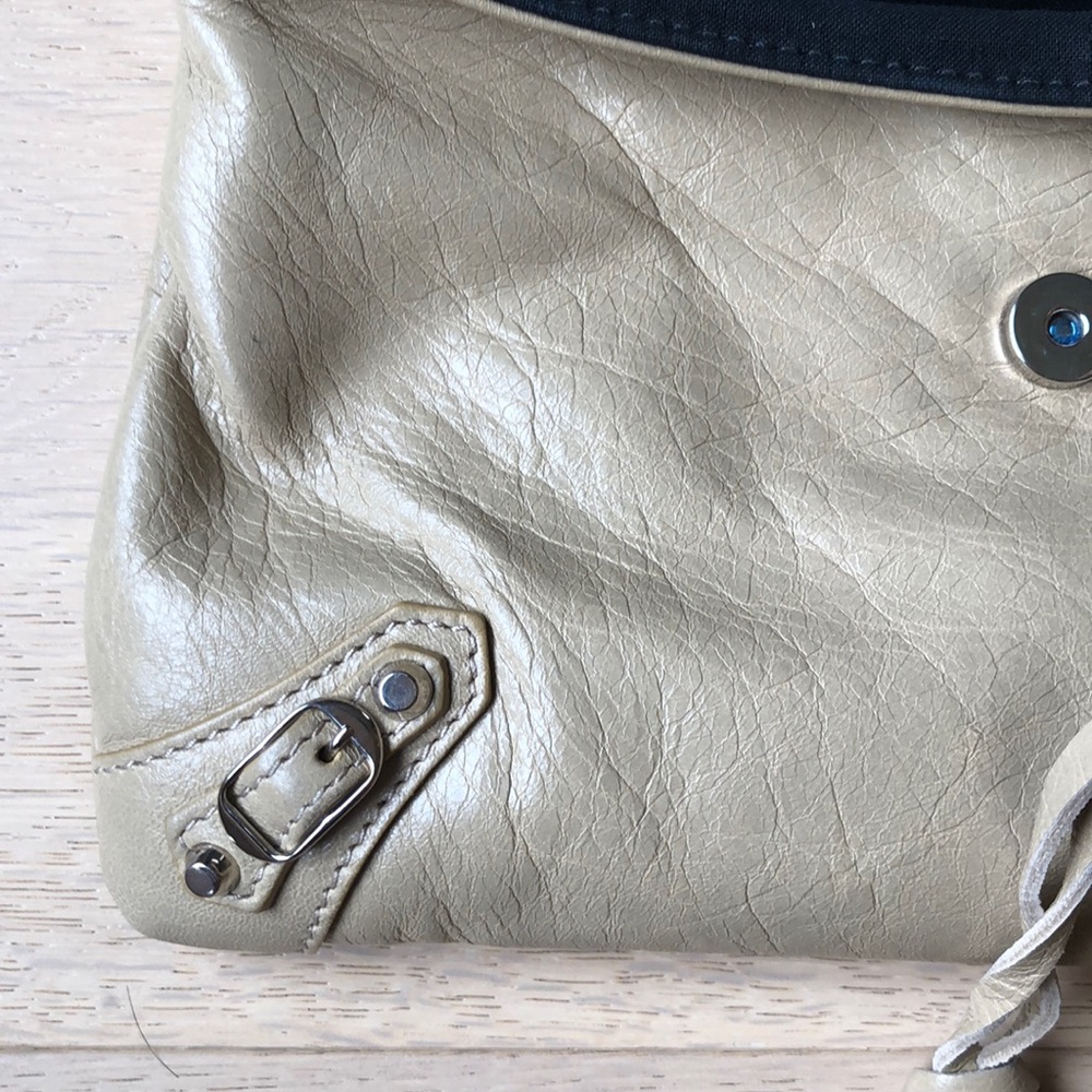 ❌SOLD❌ Balenciaga | Envelope Clutch Crossbody - Picture 13 of 15